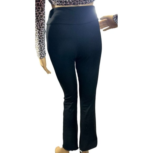 (6 for $25) SO High Rise Flare Ribbed Leggings in Black Size XS - Picture 5 of 7